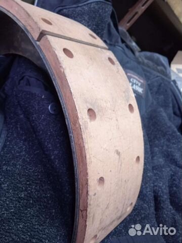 Тормозные колодки паз