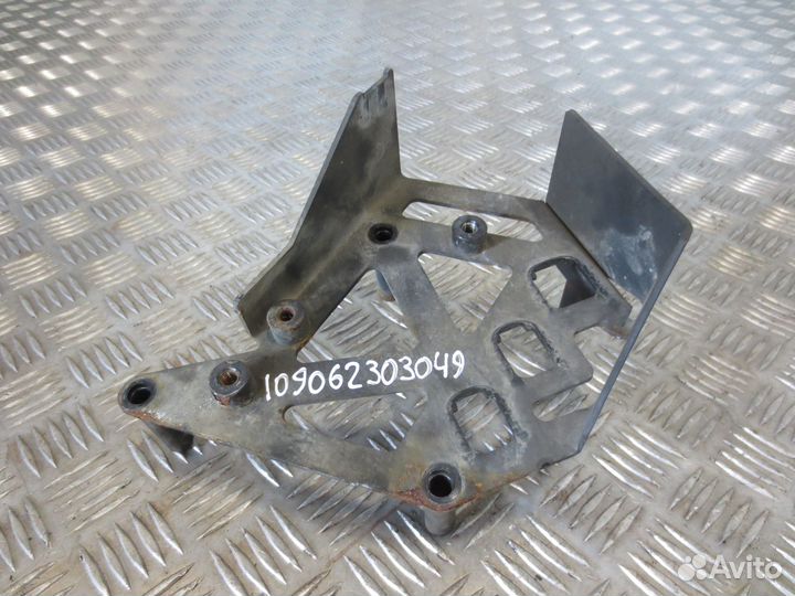 Кронштейн электропроводки DAF 2141908