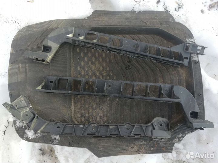 Кронштейн заднего бампера Шкода Октавия 3 А7