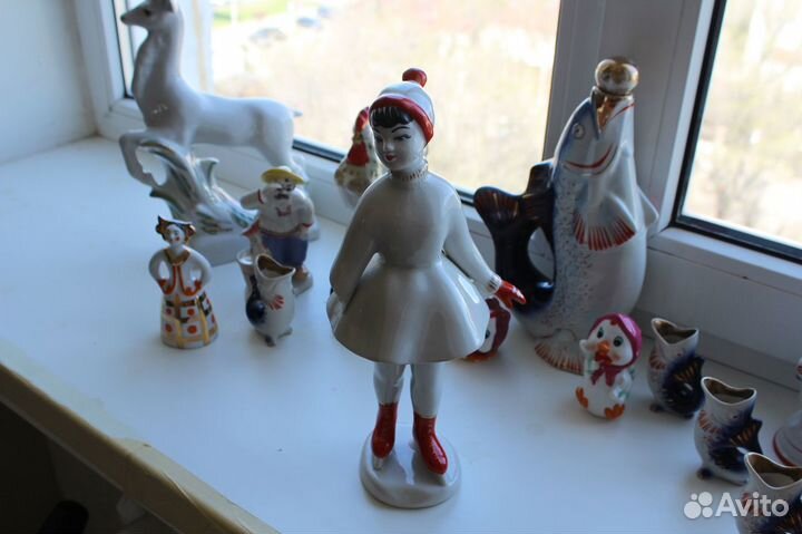 Статуэтка Фигуристка Девочка на катке зхк