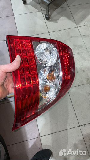 Фара приора седан