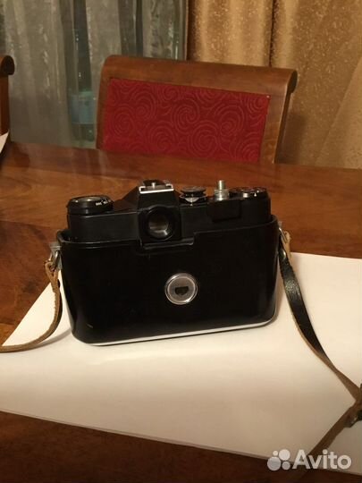 Пленочный фотоаппарат зенит