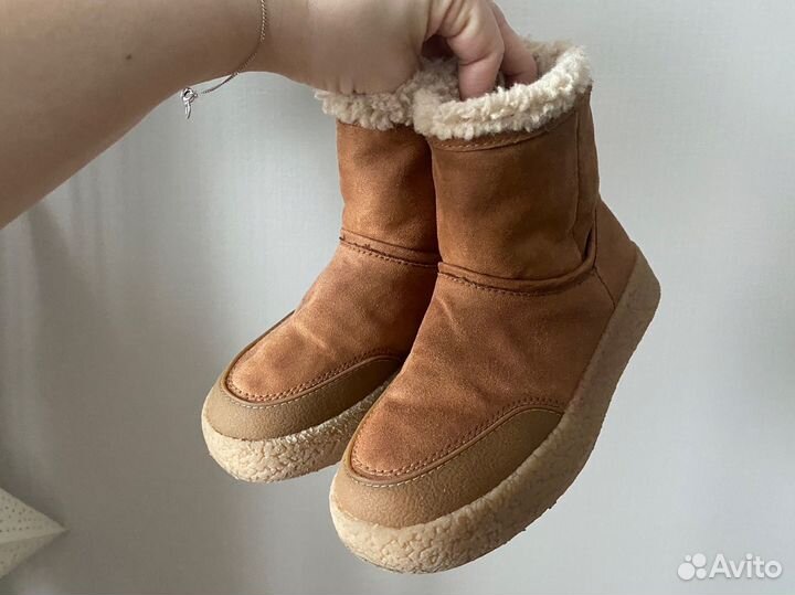 Ботинки zara 30 утепленные для девочки