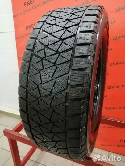 Bridgestone Blizzak DM-V2 265/60 R18 110R