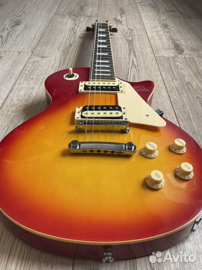 Электрогитара les paul 80-х годов