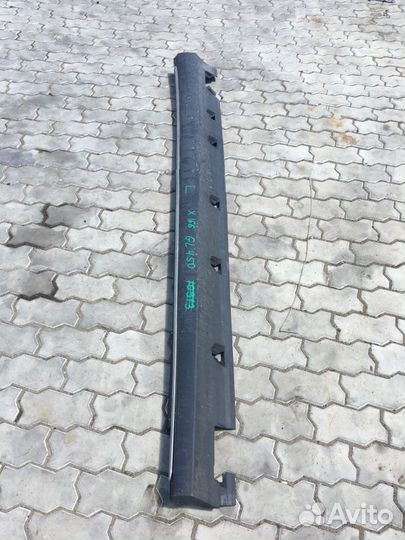 Накладка на порог лев. Mercedes-Benz GL450, GL-cla