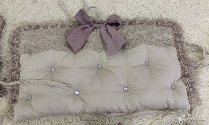 Бортики на кровать