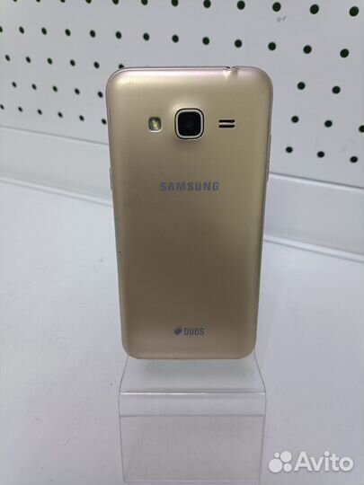 Samsung Galaxy J3 (2016) SM-J320H/DS, 8 ГБ