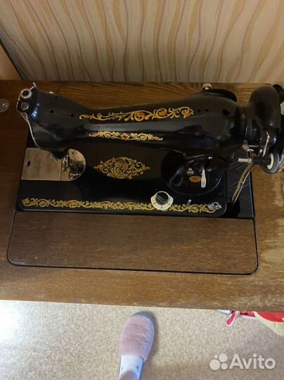 Швейная машинка