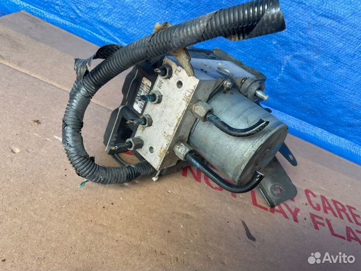 Блок abs Nissan Maxima A35 VQ35DE 3.5L dohc