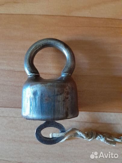 Замок старинный навесной (19-й век)