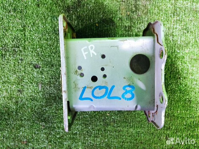 Кронштейн усилителя бампера KIA ceed (ED) 2010