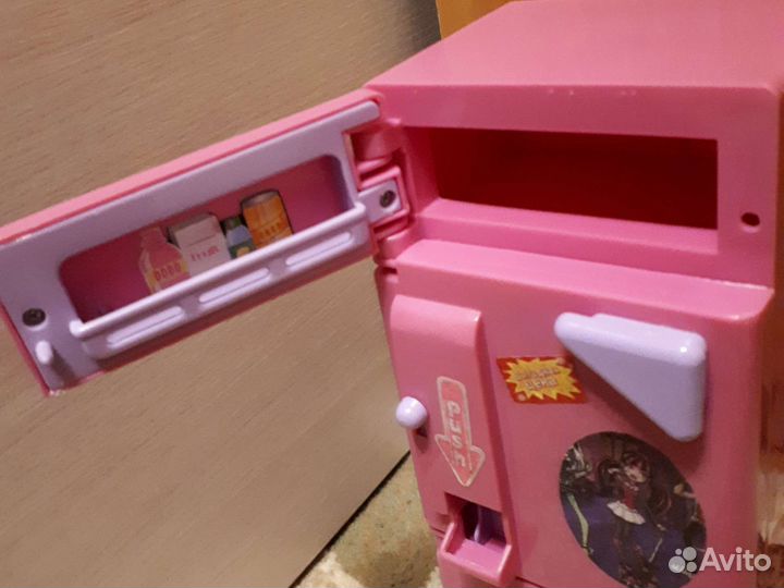 Холодильник и машина для кукол barbie