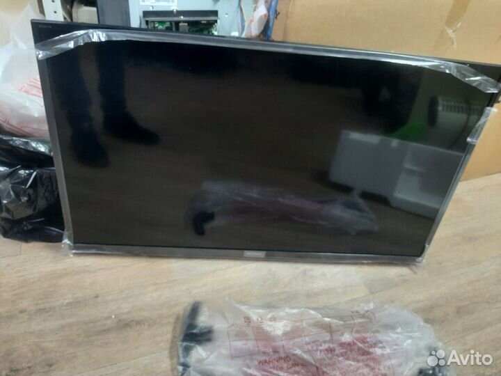 Телевизор на запчасти sony