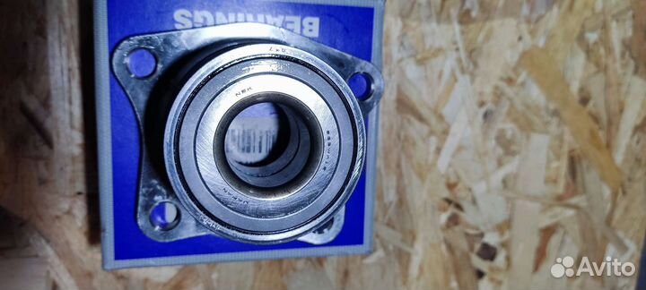 Ступичный подшипник toyota corolla