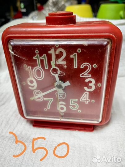 Часы будильник СССР