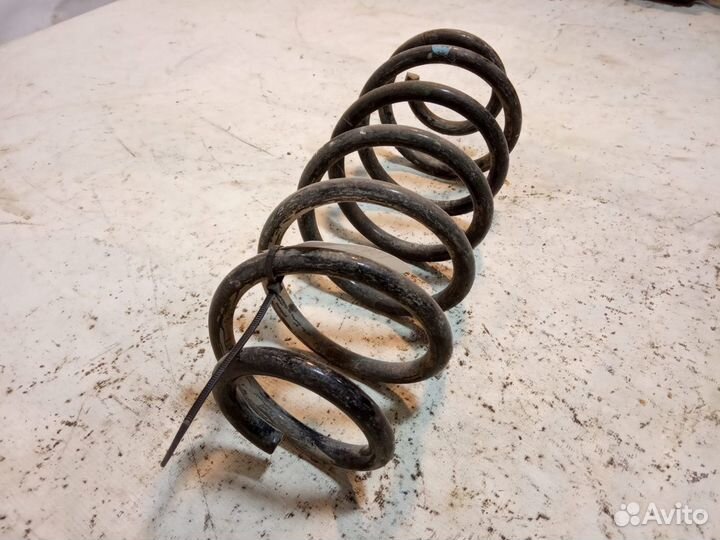 Пружина задняя Toyota Corolla E150 2006-2013