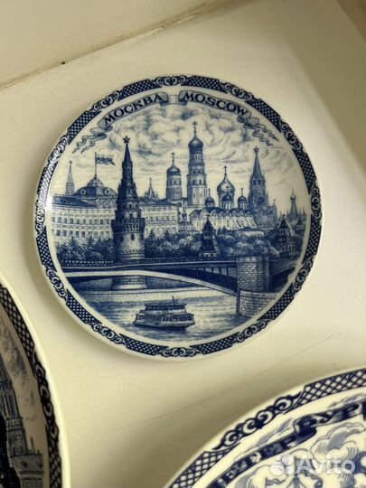 Коллекция настенных тарелок 