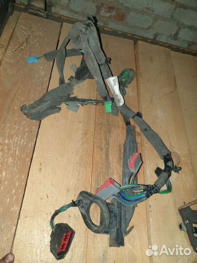 Проводка двери Volvo S40 V50 2004г+