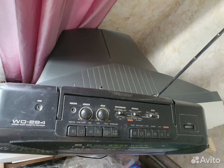 Кассетный магнитофон sharp