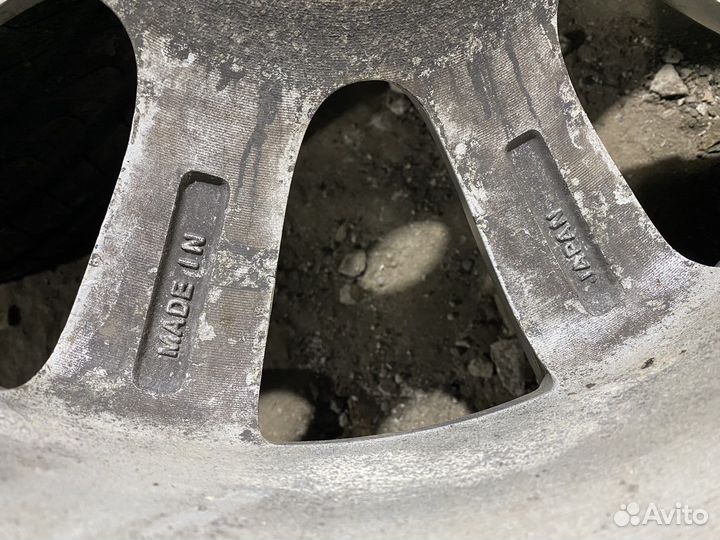 Оригинал Колеса Subaru 215 60 16 Pirelli