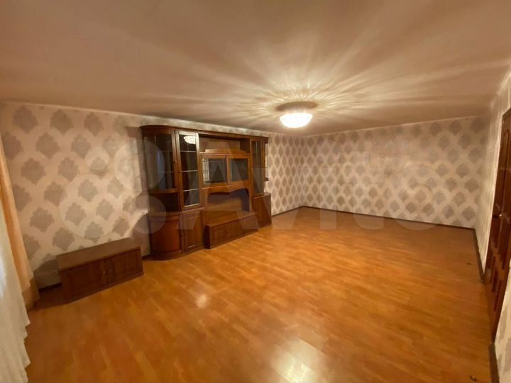 3-к. квартира, 124,2 м², 5/10 эт.