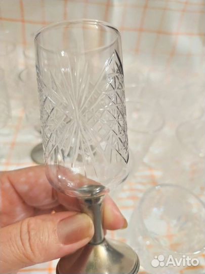 Хрусталь и чашки
