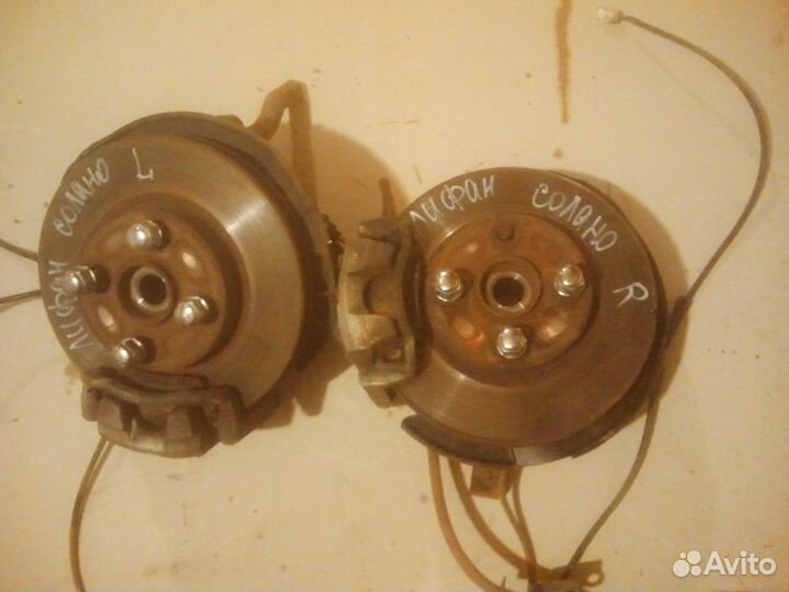 Кулак поворотный передний левый правыйЛифан Солано