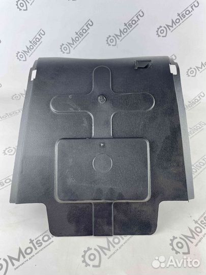 Облицовка передняя нижняя Racer Sagita 2/3