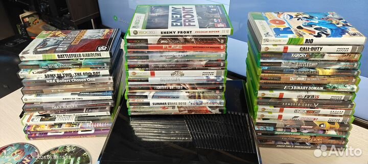 Прошитый Xbox 360 S + 40 дисков с играми