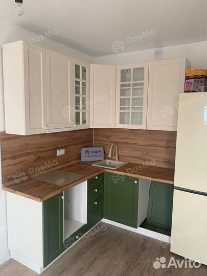 Кухонные гарнитуры гладкие 115*311