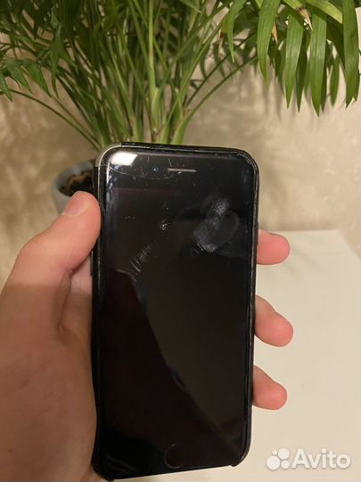 iPhone 7 128гб (Черный)