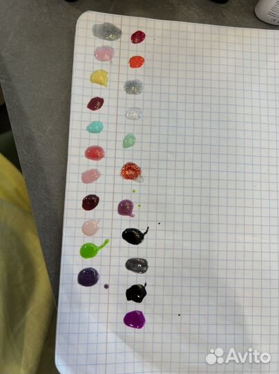 Для наращивания ногтей лаки