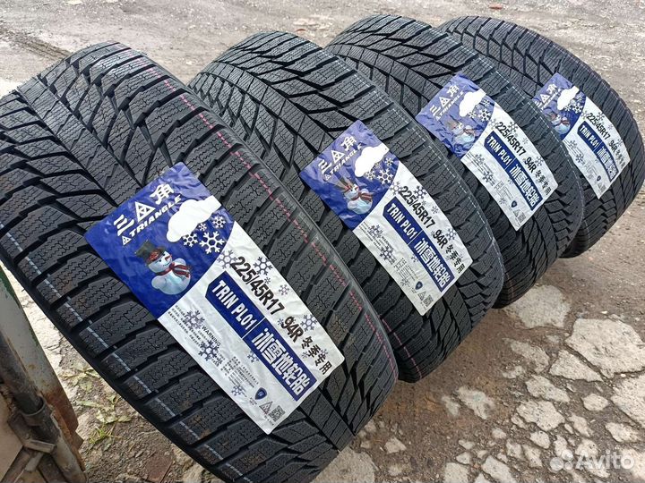 Triangle PL01 225/45 R17 92R