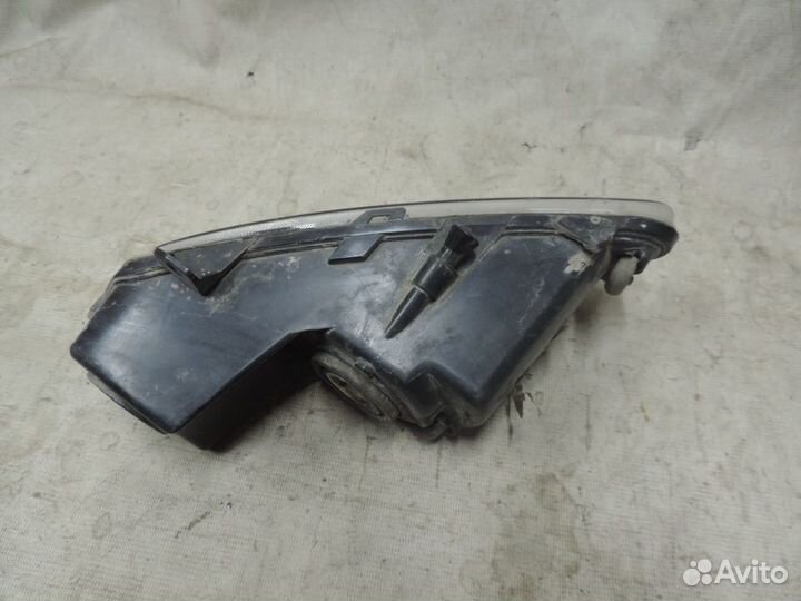 Фара противотуманная передняя правая Volkswagen Po