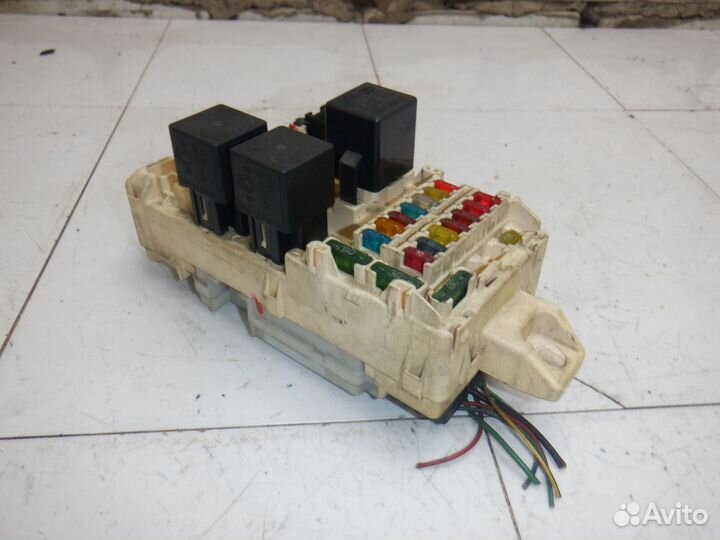 Блок предохранителей Galant Aspire Legnum