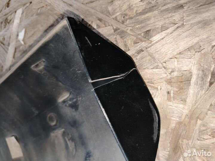 Накладка на дверь Peugeot Traveller 2016+