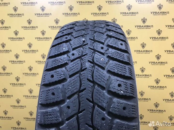 Kumho I'Zen Wis KW19 215/65 R16 98T