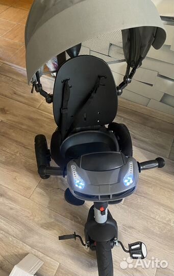 Детский велосипед с родительской ручкой