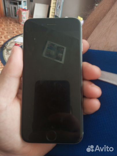 iPhone 6S, 64 ГБ