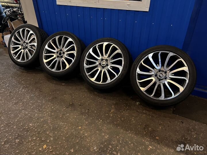 Летние колеса Range Rover R22