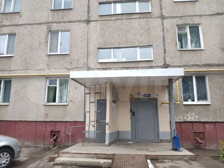 Комната 16,9 м² в 3-к., 1/9 эт.