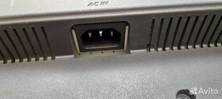 Монитор Samsung aser Al2016W