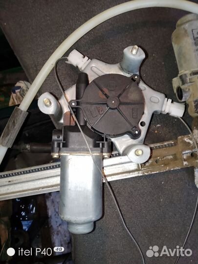 Моторчики дверей Рено сценик 1