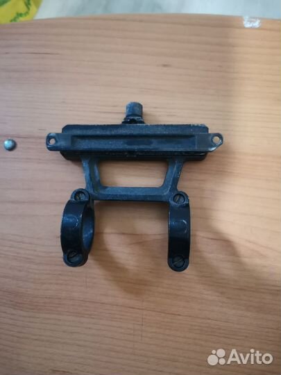 Боковой кронштейн на скс