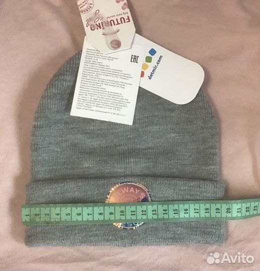 Шапка для девочки новая