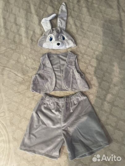 Новогодний костюм зайчика