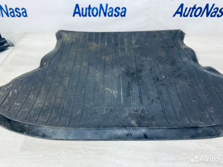 Коврик багажника LADA Priora хетчбэк 21126 2009