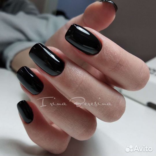 Маникюр, педикюр с покрытием