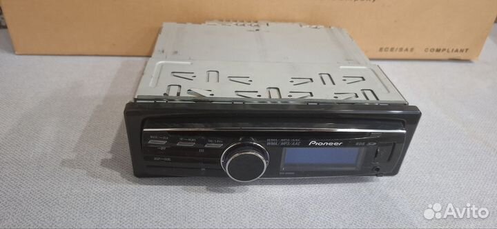 Магнитола Pioneer DEH-8300 SD